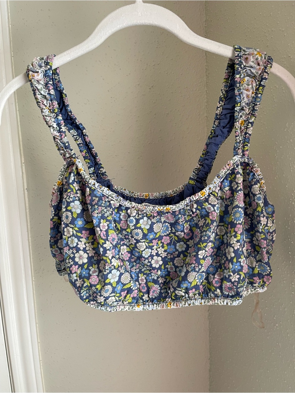 American Eagle Floral Ruffled Crop Top - Blue with Pink & White Flowers